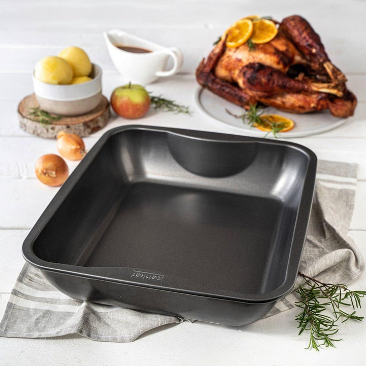 Zenker Xxl-Brat- Und Auslaufform (40 X 8 X 34 Cm) SPECIAL COOKING, Rechteckige Ofenform Mit Antihaftbebeschichtung, Backblech Für Krosse Braten & Saftige Aufläufe (Farbe: Schwarz), Menge: 1 Stück