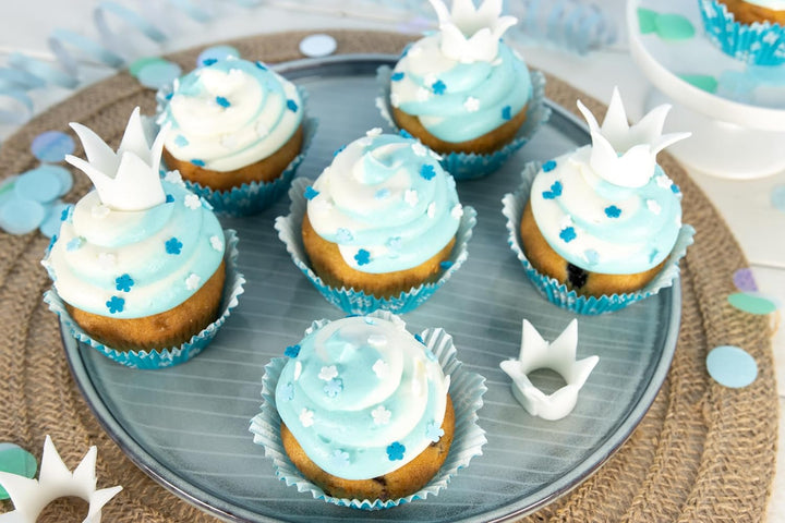 RUF Cupcakes Für Eis-Prinzessinen Und Prinzen, Mit Torten-Creme in Eisblau, Zucker-Eiskristallen Und Fondant Für Zuckerkronen, Inkl. 12 Backförmchen, 1 X 391G